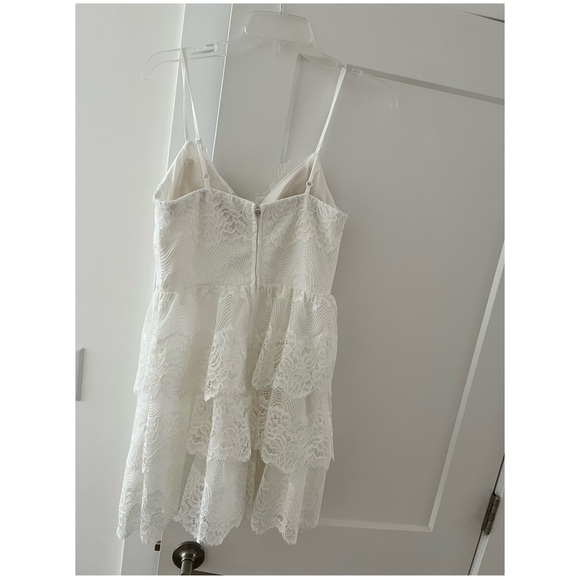 White Lace Tiered Mini Dress - Picture 2 of 2